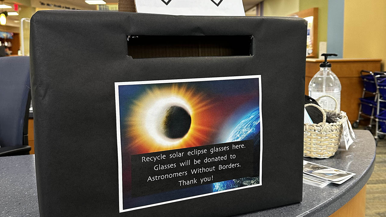 Recycling box for eclipse glasses