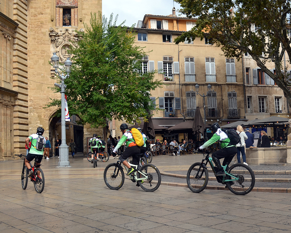 Bikers sightseeing France while riding their bicycles