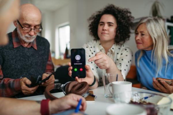 "Know AI: How to Stay Safe"